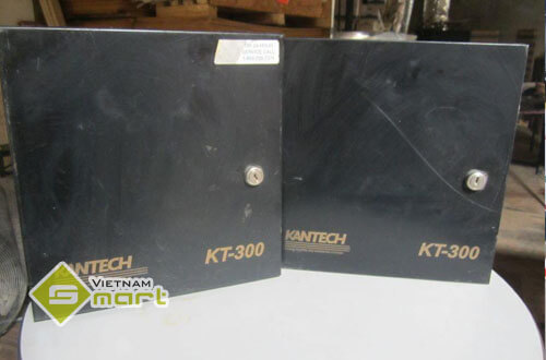Bộ điều khiển trung tâm Kantech KT-300 Bộ điều khiển Kantech KT300 có 2 bộ nhớ để lựa chọn 128K hoặc 512K