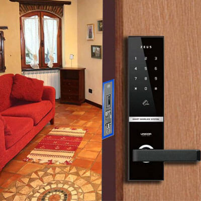 Khóa cửa thẻ từ Unicor UN-6700SK Hình ảnh lắp đặt thực tế khóa cửa thẻ từ Unicor UN- 6700SK