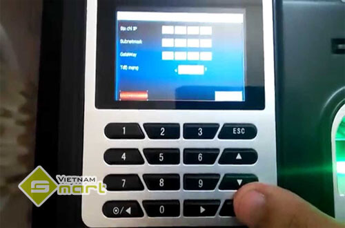 Hướng dẫn tự lắp đặt máy chấm công tại nhà siêu dễ Lấy địa chỉ IP máy chấm công