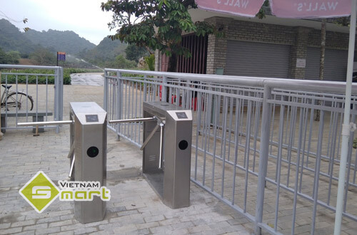 Lắp đặt hệ thống kiểm soát vé bằng QRCode tại khu du lịch Thung Nham