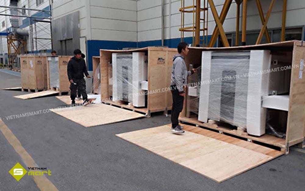 Hình ảnh thực tế công ty Youngbo Vina (AG Tech) vừa khui hộp thiết bị máy soi hành lý
