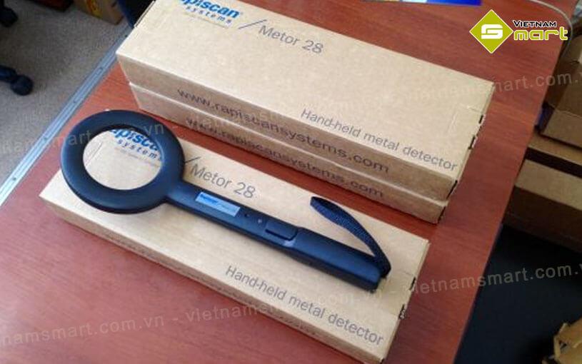 Máy dò kim loại cầm tay Rapiscann Metor 28 Đặc điểm nổi bật của tay dò kim loại Metor 28 từ VietnamSmart