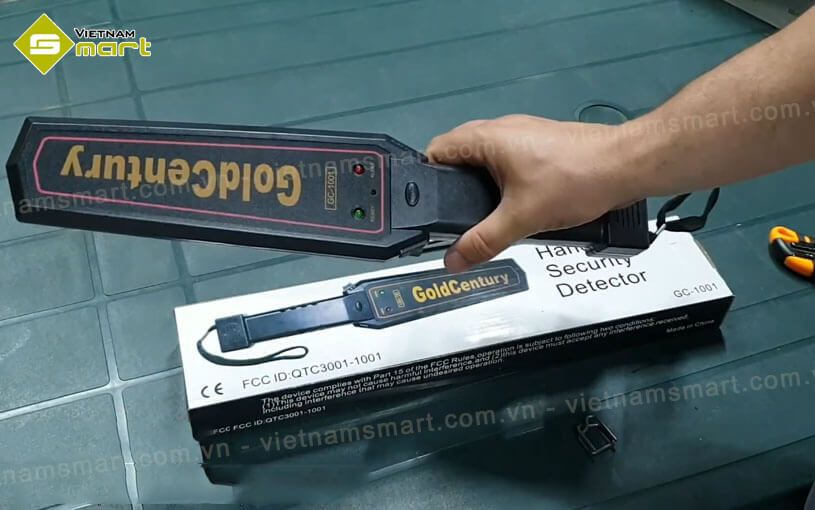 Máy dò kim loại cầm tay TEC GC-1001 Đặc điểm nổi bật trên máy rà kim loại GC-1001 từ VietnamSmart