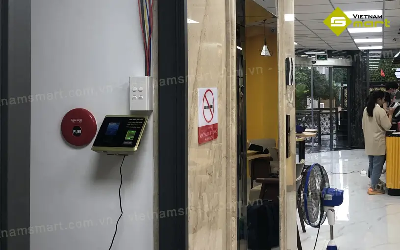 Máy chấm công khuôn mặt ZKTeco TF500F ZKTeco TF500F