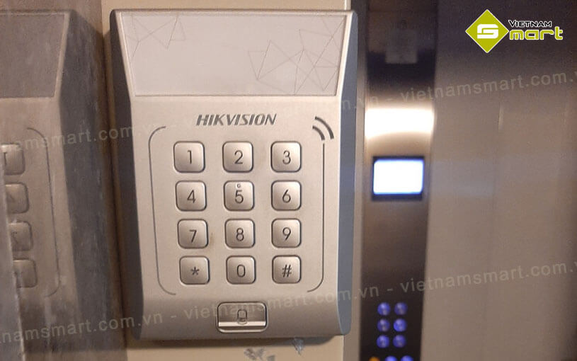 Thiết bị kiểm soát truy cập độc lập DS-K1T801E