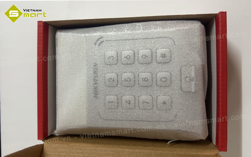 Thiết bị kiểm soát truy cập độc lập DS-K1T801E