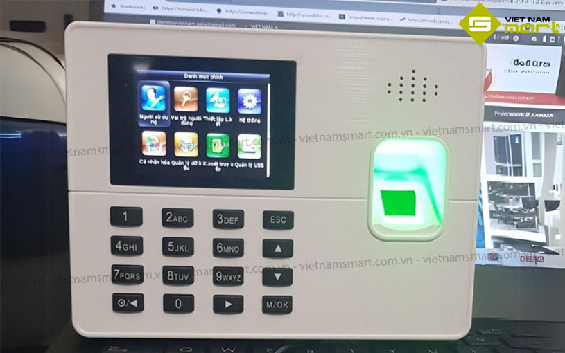 Máy chấm công văn phòng RJ TX800 có giao diện tiếng Việt dễ hiểu