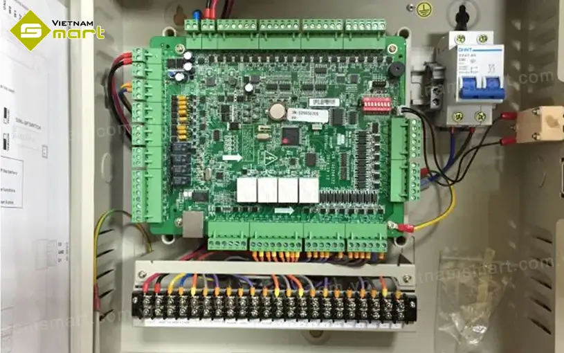 Bộ điều khiển trung tâm Hikvision DS-K2604-G Hikvision DS-K2604-G