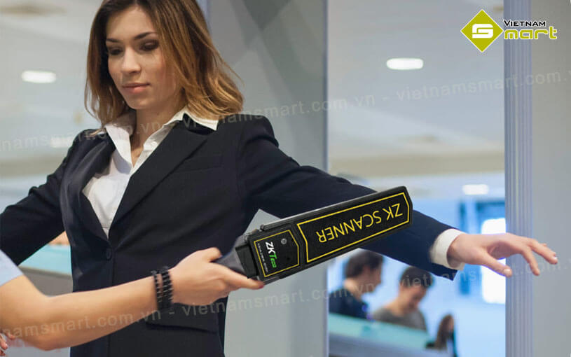 Máy dò kim loại cầm tay ZKTeco ZK-D100S Máy dò kim loại cầm tay ZK-D100S có hại đến sức khỏe con người hay không?