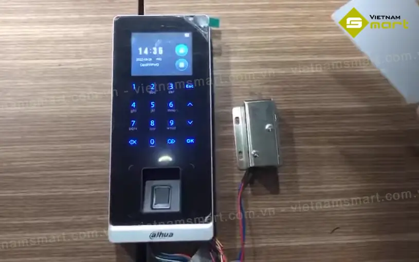 Máy chấm công kiểm soát cửa Dahua ASI2212H-W Dahua ASI2212H-W