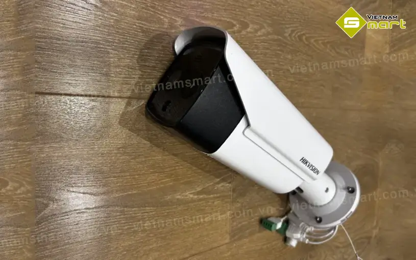 Camera đo thân nhiệt ống kính quang phổ kép Hikvision DS-2TD2617B-6/PA(B) Hikvision DS-2TD2617B-6/PA(B)