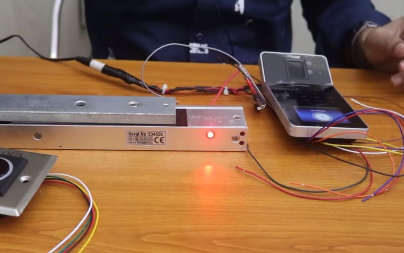 Máy chấm công vân tay thẻ ZKTeco ProCapture-X Kiểm thử máy chấm công ProCapture-X với các thiết bị khác