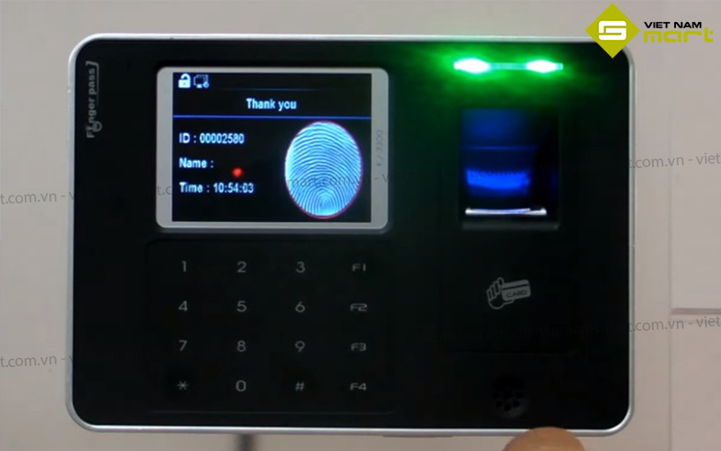 Máy chấm công vân tay KJTech KJ-3300 Model KJ-3300 thông báo kết quả chấm công qua màn hình