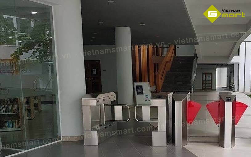 Cổng swing barrier ZKTeco SBTL2000 Giới thiệu về cổng tự động swing barrier SBTL2000