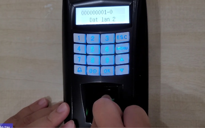 Thao thác lấy vân tay trên MITA F08 đơn giản