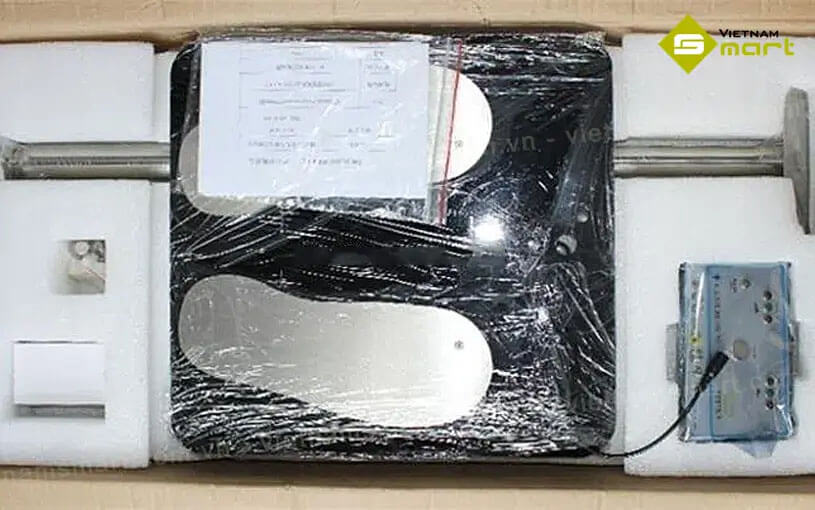 Thiết bị đo tĩnh điện SL-031 Ảnh thực tế của thiết bị đo tĩnh điện SL-031 vừa được khui hộp