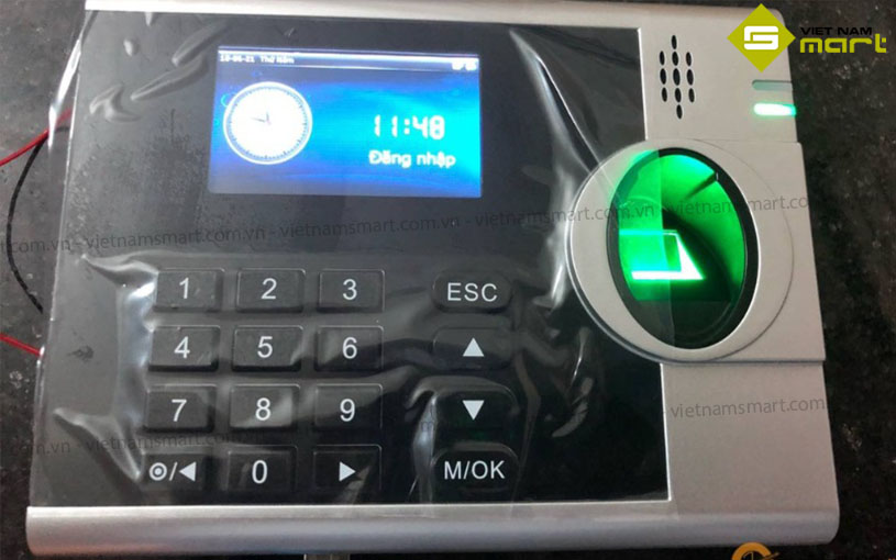 Máy chấm công vân tay Ronald Jack 3000TC Màn hình máy chấm công văn phòng RJ 3000T sắc nét