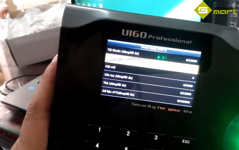 Máy chấm công vân tay Ronald Jack U160C Màn hình thiết bị chấm công U160 rõ nét