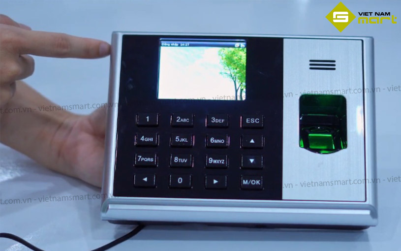 Mẫu máy chấm công vân tay Ronald Jack 3000Pro