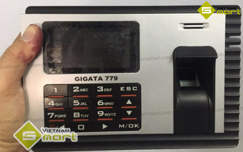 Máy chấm công vân tay Gigata 779 Thiết kế model Gigata 779 nhỏ gọn và hiện đại