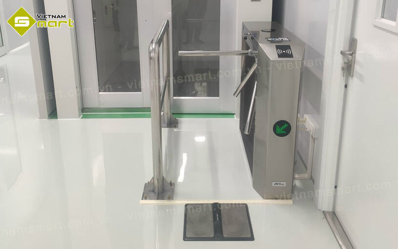 Cổng xoay 3 càng ZKTeco TS2000 Plus Tùy chọn tích hợp tùy chọn trên cổng xoay TS2000 Plus