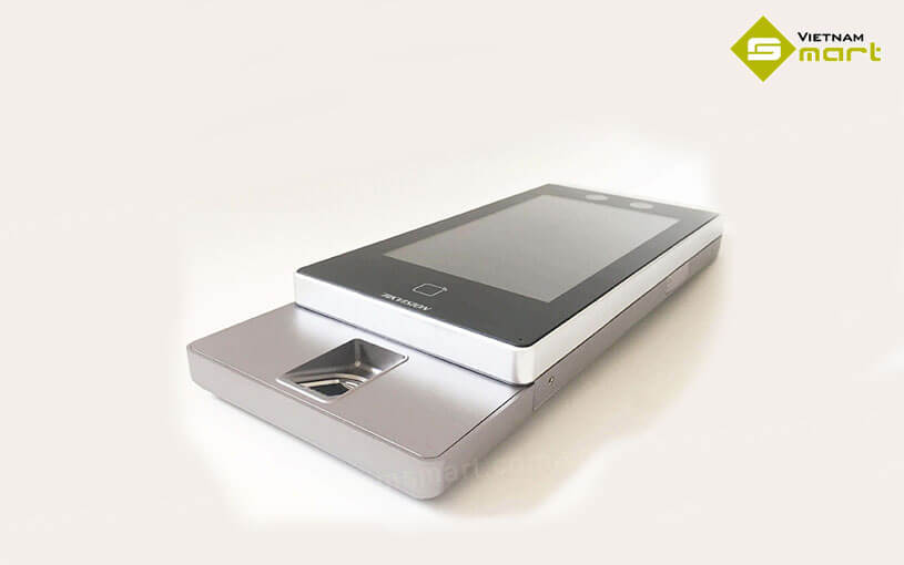 Máy chấm công khuôn mặt HIKVISION DS-K1T607MFW