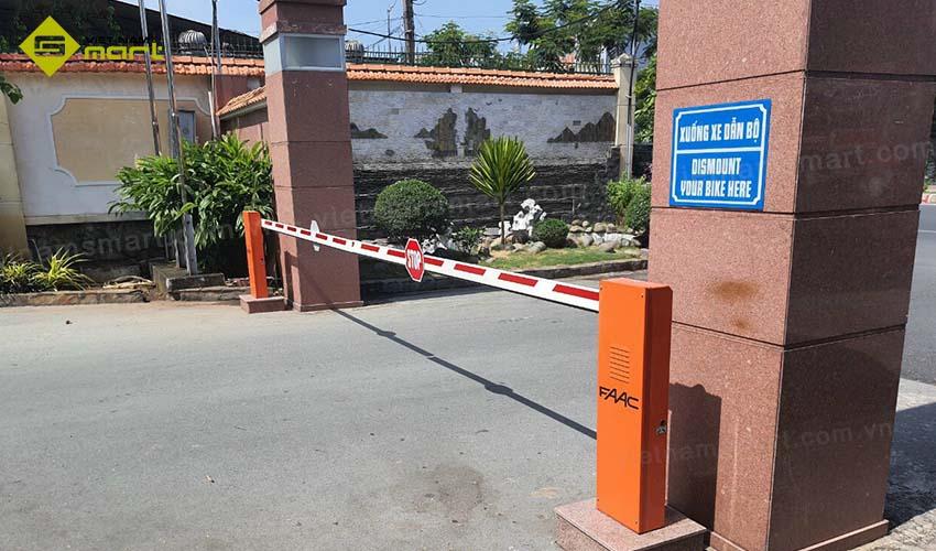Báo giá các dòng barrier tự động giá rẻ - Hỗ trợ lắp đặt tận nơi Barie chắn đường FAAC có xuất xứ từ Itali