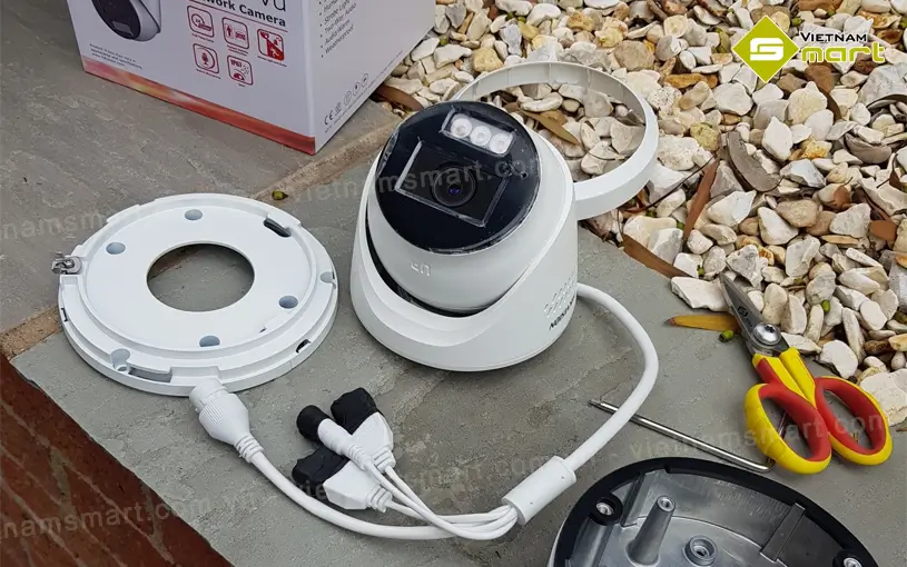 Camera IP Dome Colorvu 4.0 Megapixel Hikvision DS-2CD2347G2-LSU/SL Hikvision DS-2CD2347G2-LSU/SL