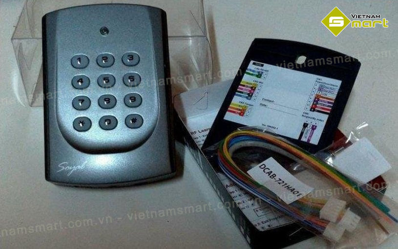 Đầu đọc thẻ cảm ứng Soyal AR-721H