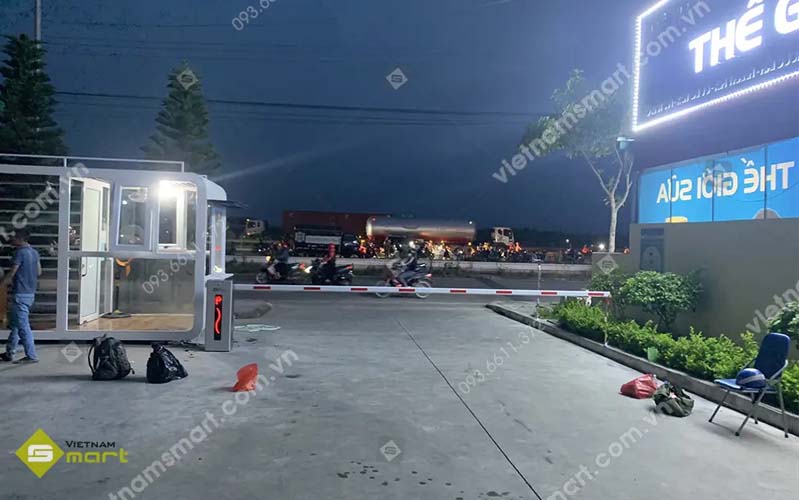 Tổng hợp các dự án lắp đặt cổng Barie chất lượng cao của VietnamSmart Dự án lắp đặt cổng barie tại công ty IBEST (1)