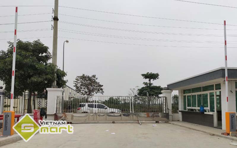 Tổng hợp các dự án lắp đặt cổng Barie chất lượng cao của VietnamSmart Lắp đạt barie tại công ty Thành Phát (1)