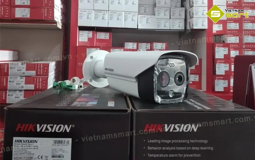 Camera đo thân nhiệt từ xa bằng hồng ngoại Hikvision DS-2TD2617-10/PA Hikvision DS-2TD2617-10/PA