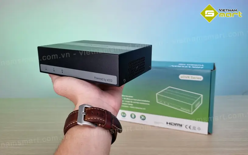 Đầu ghi hình 4 kênh tích hợp 512GB eSSD Hikvision DS-E04HQHI-B Hikvision DS-E04HQHI-B