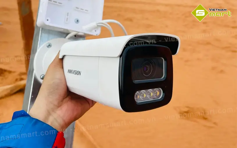 Hikvision DS-2CD2T47G2-LSU/SL