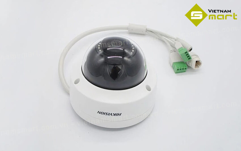 Hình ảnh thực tế của camera Dome IP Hikvision DS-2CD2723G2-IZS