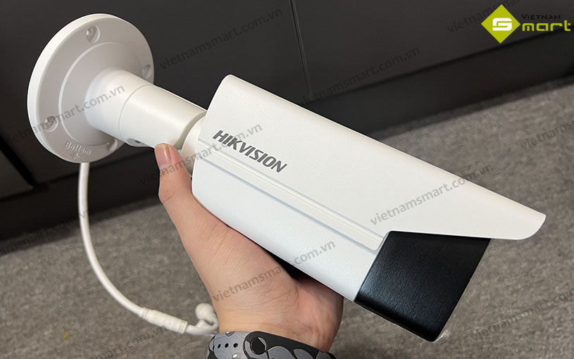 Camera IP hồng ngoại Hikvision DS-2CD2T43G2-2I Hình ảnh thực tế của camera IP DS-2CD2T43G2-2I hồng ngoại