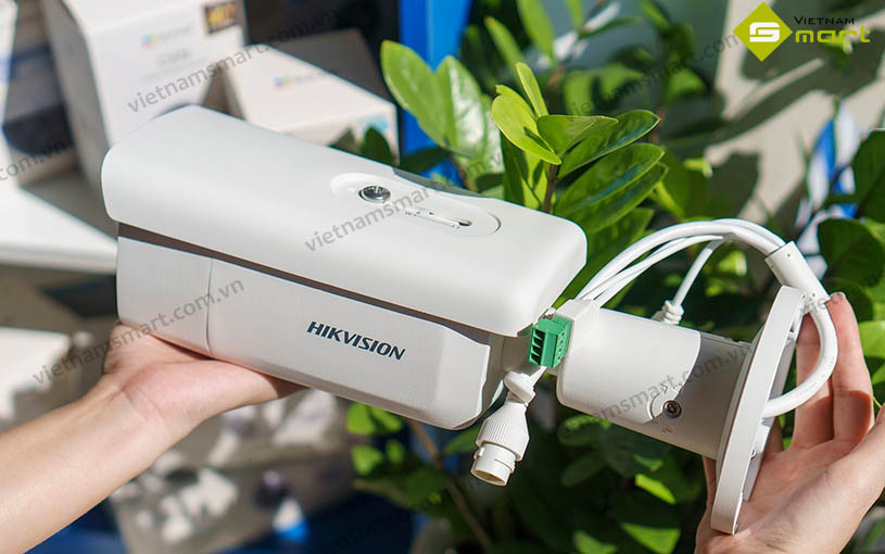 Camera IP hồng ngoại Hikvision DS-2CD2623G2-IZS Hình ảnh model DS-2CD2623G2-IZS trong thực tế