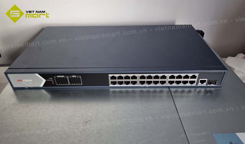 Switch mạng Hikvision DS-3E0526P-E 