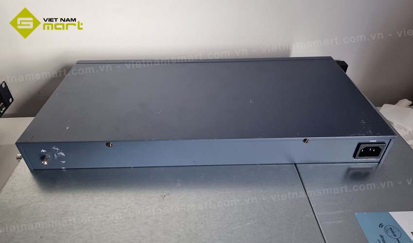Switch mạng Hikvision DS-3E0526P-E 