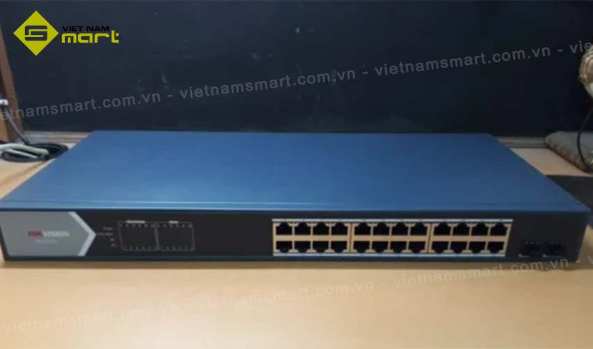 Switch mạng Hikvision DS-3E0526P-E/M 