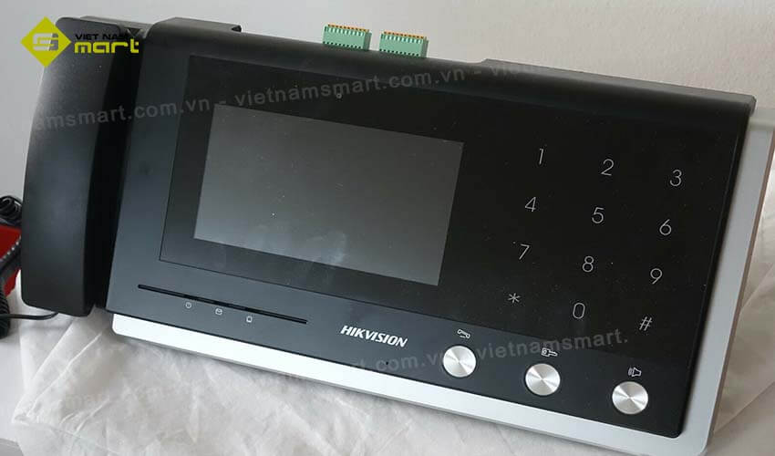 VietnamSmart phân phối điện thoại DS-KM8301 chính hãng với giá cạnh tranh