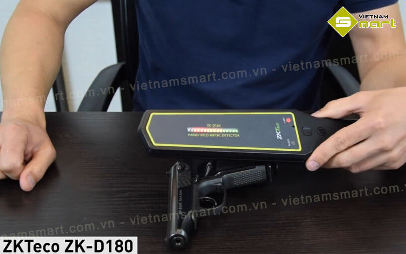 Máy dò kim loại cầm tay ZK-D180 ứng dụng ở đâu thì hiệu quả?