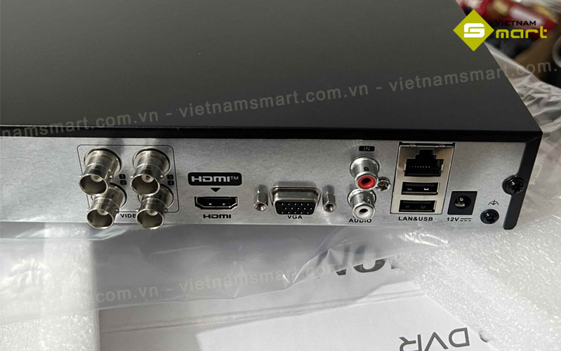 Đầu ghi hình Hikvision iDS-7204HQHI-M1/E