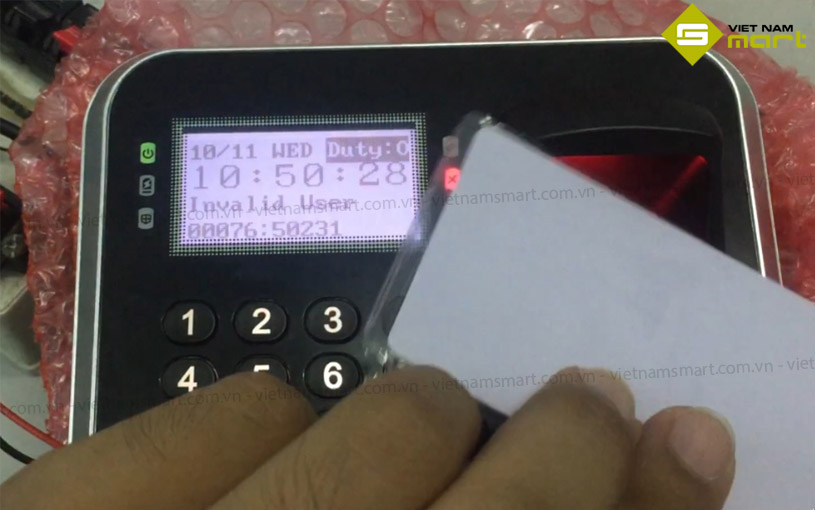 Máy chấm công vân tay Soyal AR-837EF Soyal AR-837EF xác minh thẻ nhanh chóng