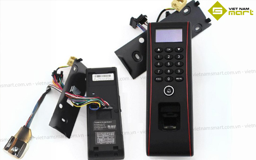Máy chấm công vân tay ZKTeco TF1700 Model ZKTeco TF1700 có thiết kế nhỏ gọn