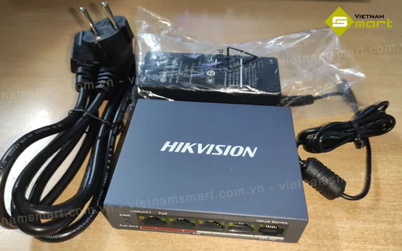Switch mạng Hikvision DS-3E0505P-E/M Switch mạng Hikvision DS-3E0505P-E/M