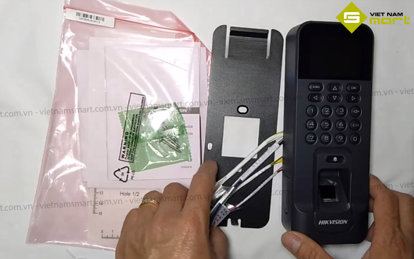 Trọn bộ máy chấm công Hikvision DS-K1T804MF