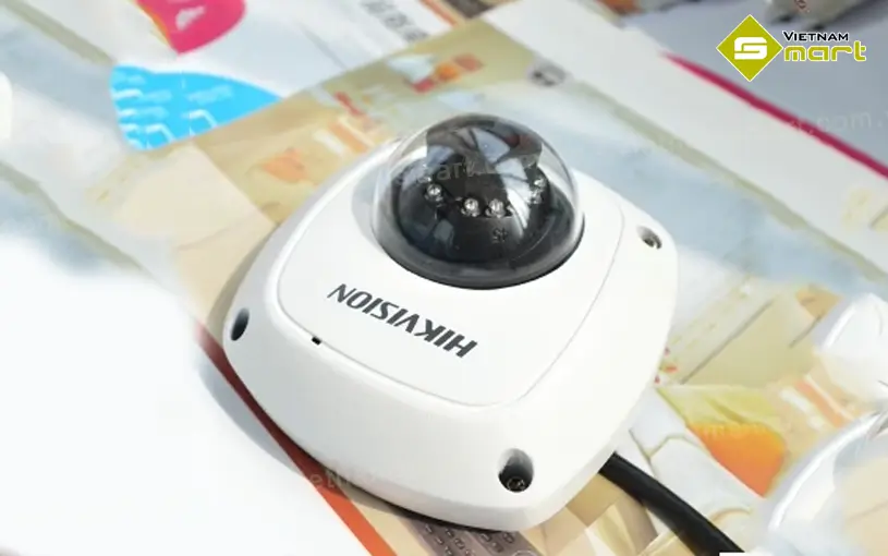 Camera Analog bán cầu ma trận hồng ngoại Hikvision AE-VC211T-IRS Hikvision AE-VC211T-IRS