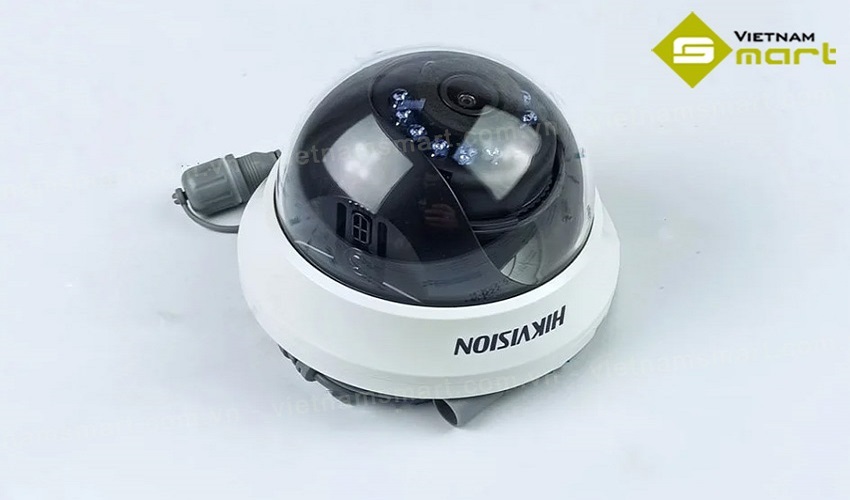 Khả năng quan sát ban đêm Smart IR 20m của DS-2CE56H0T-IRMMF