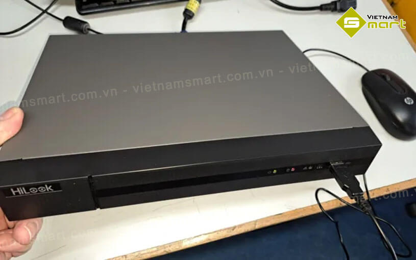 Đầu ghi hình IP 8 kênh HiLook NVR-108MH-C/8P Đầu ghi hình IP 8 kênh HiLook NVR-108MH-C/8P